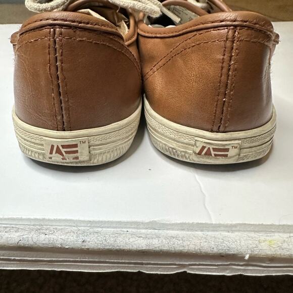 AMERIiCAN EAGLE LACE UP BROWN FAUX LEATHER SNEAKERS Size 7 M - Picture 7 of 7